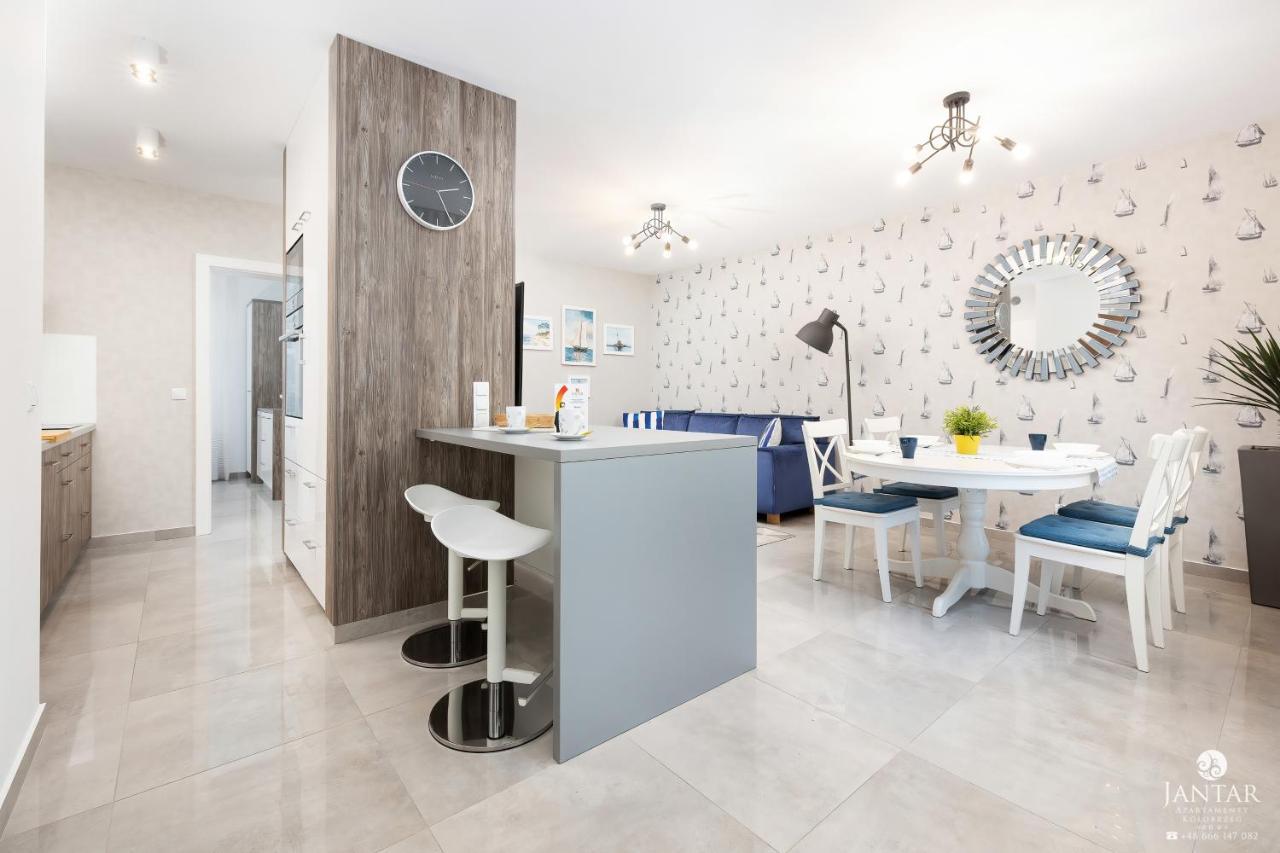 Deluxe City Center By Jantar Apartamenty โควอบเซก ภายนอก รูปภาพ